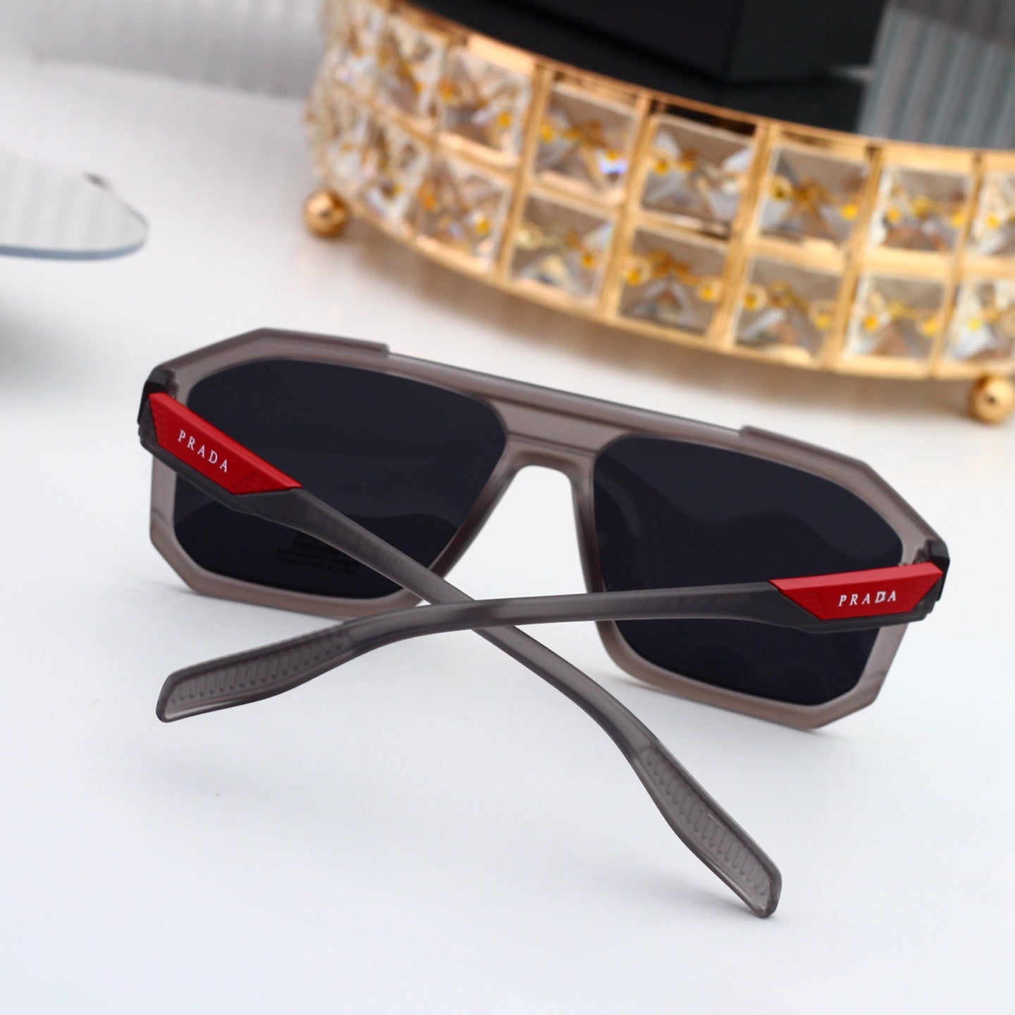 New hot HD lenses Full bezel design 5 colors sunglasses 6112