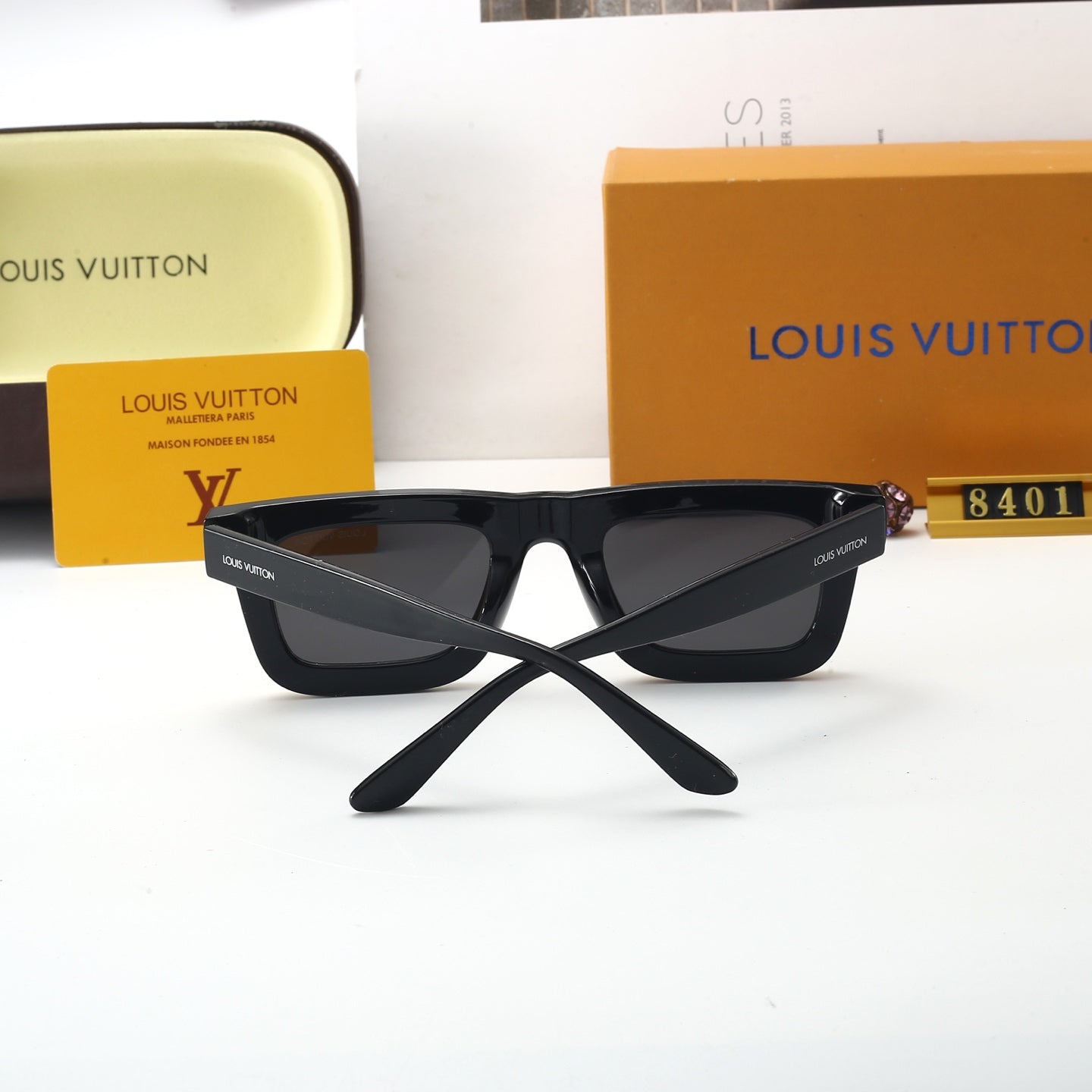 Fashion hot 5 color sunglasses 8401