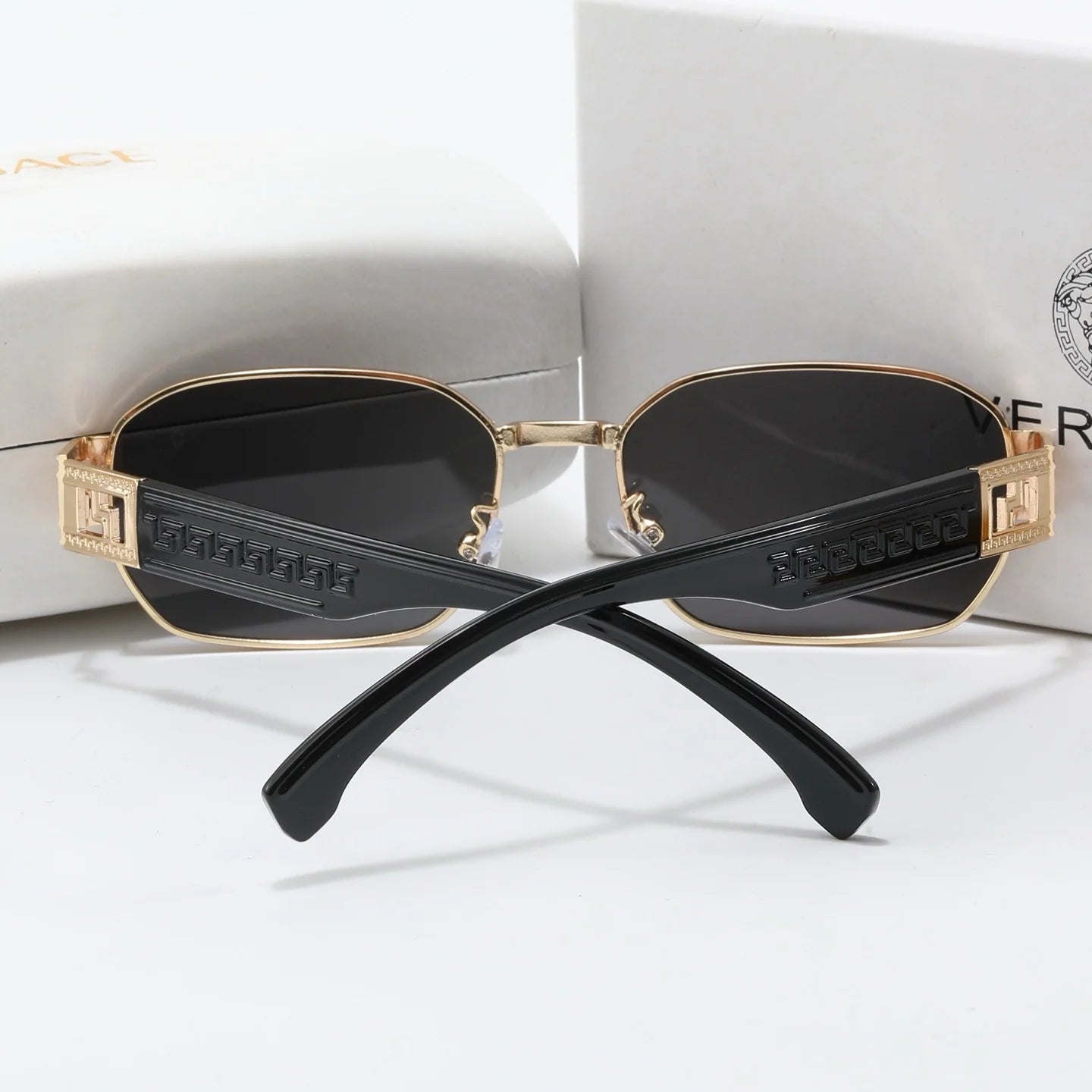 Fashion hot 4 color sunglasses 4218