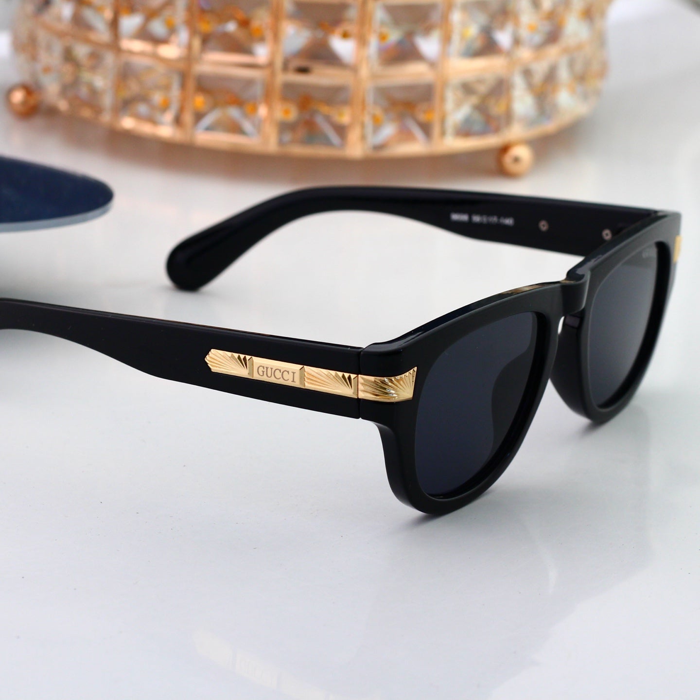 Fashion hot 7 color sunglasses 0699