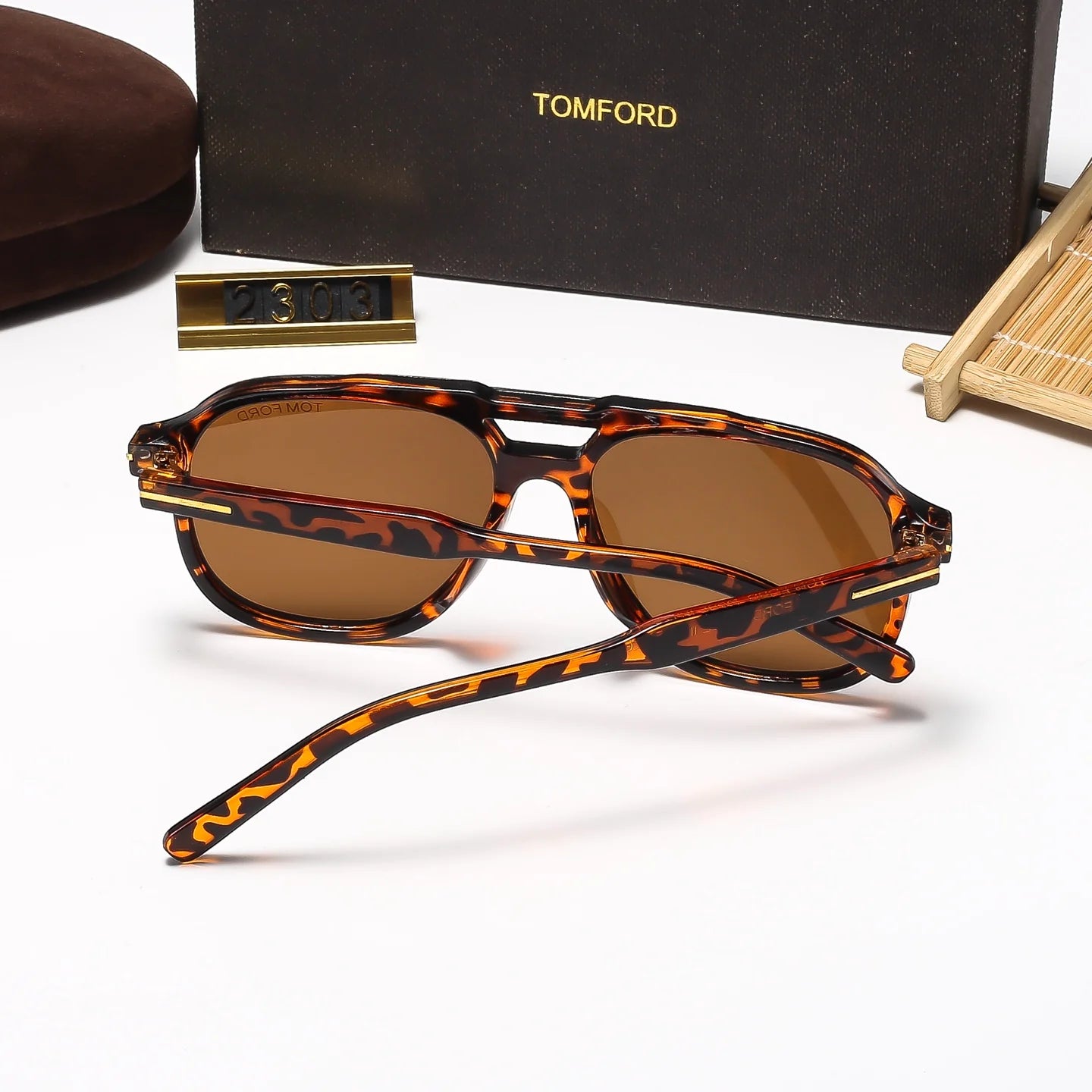 Fashion hot 9 color sunglasses 2303