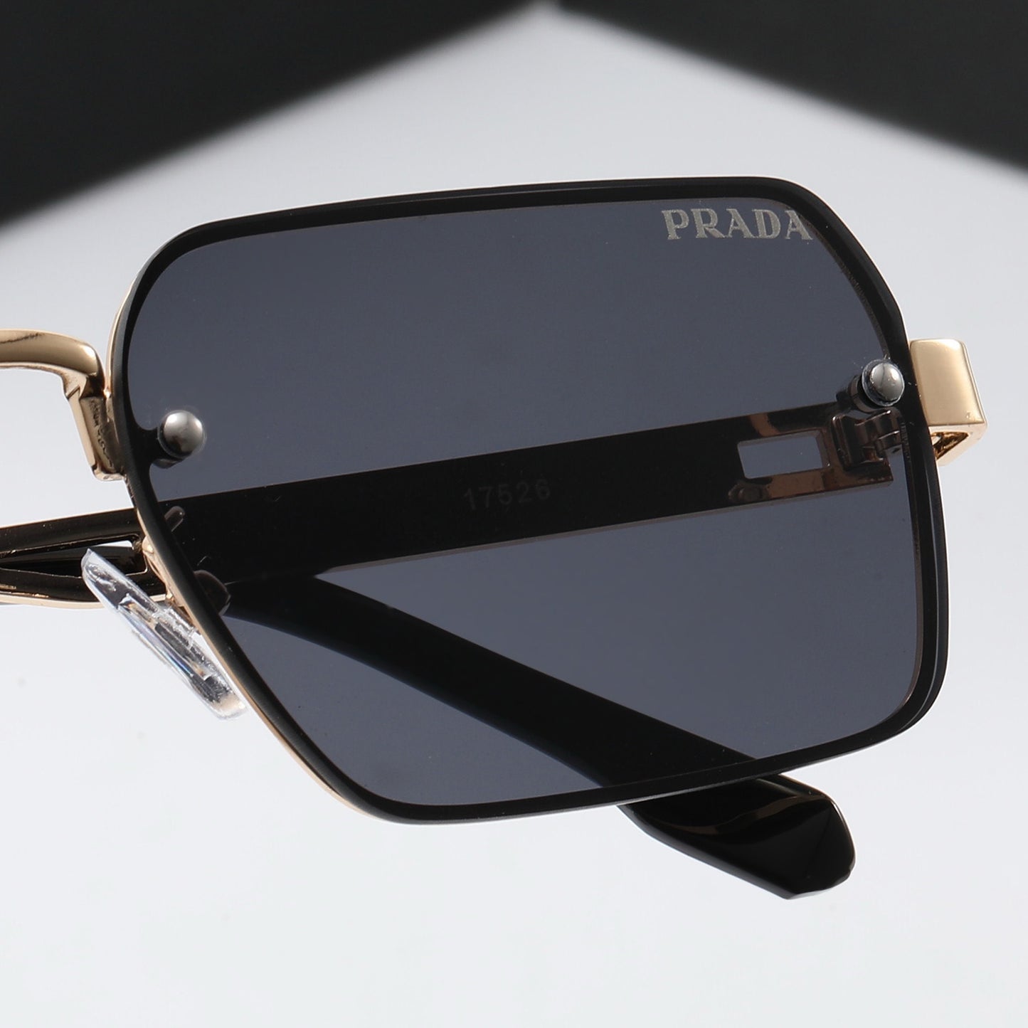 Fashion hot 5 color sunglasses 032301