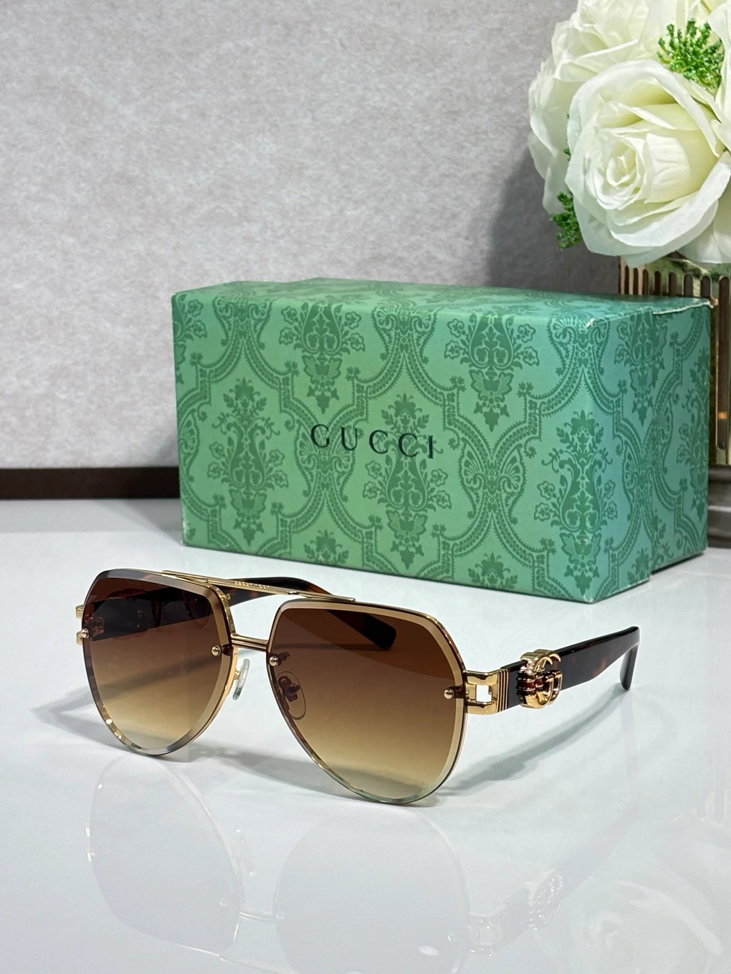 Fashion hot 7 color sunglasses 1595