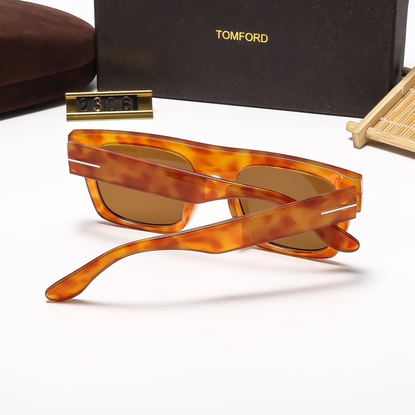 Fashion hot 8 color sunglasses 2306