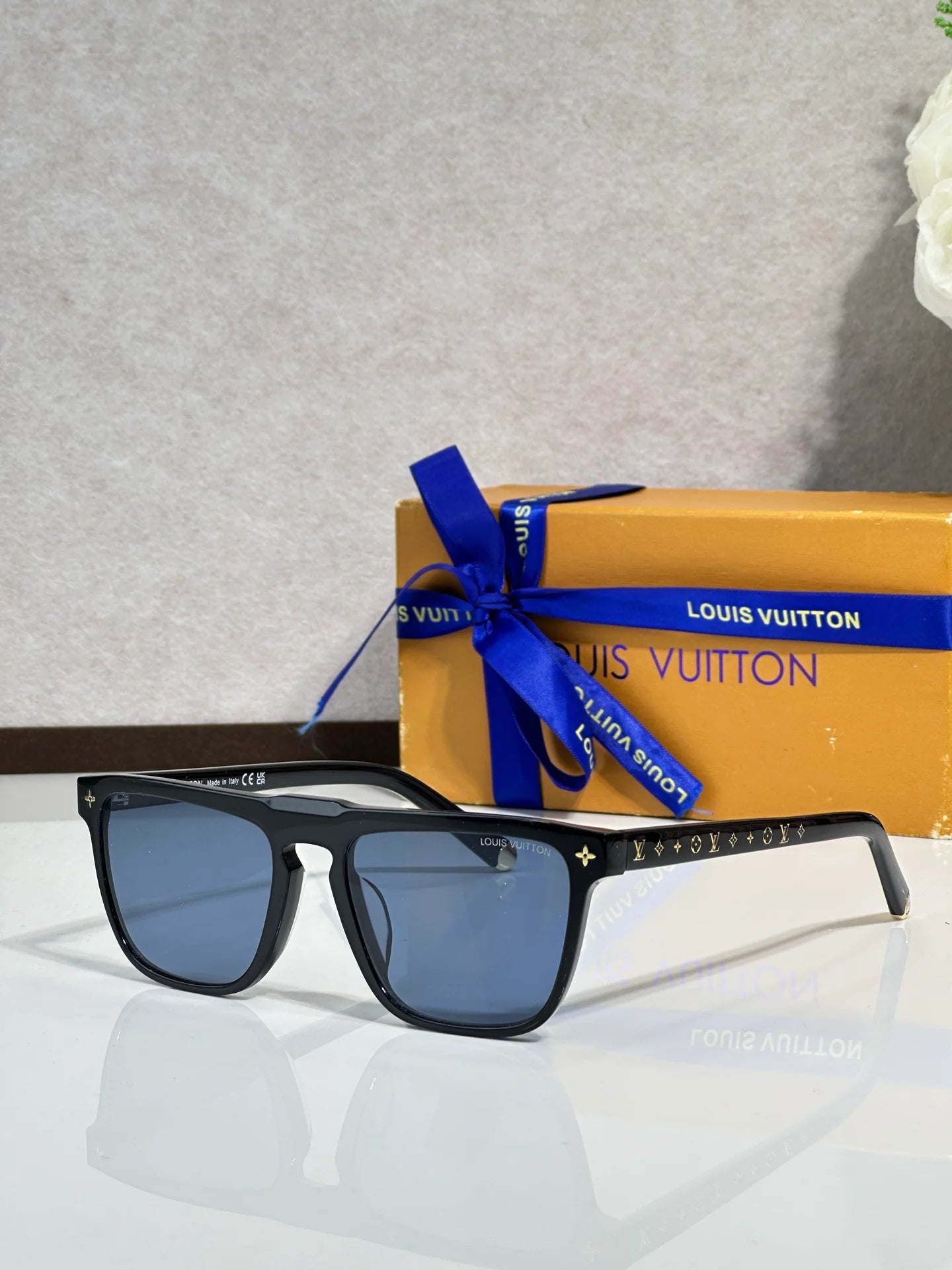 Fashion hot 6 color sunglasses 102201