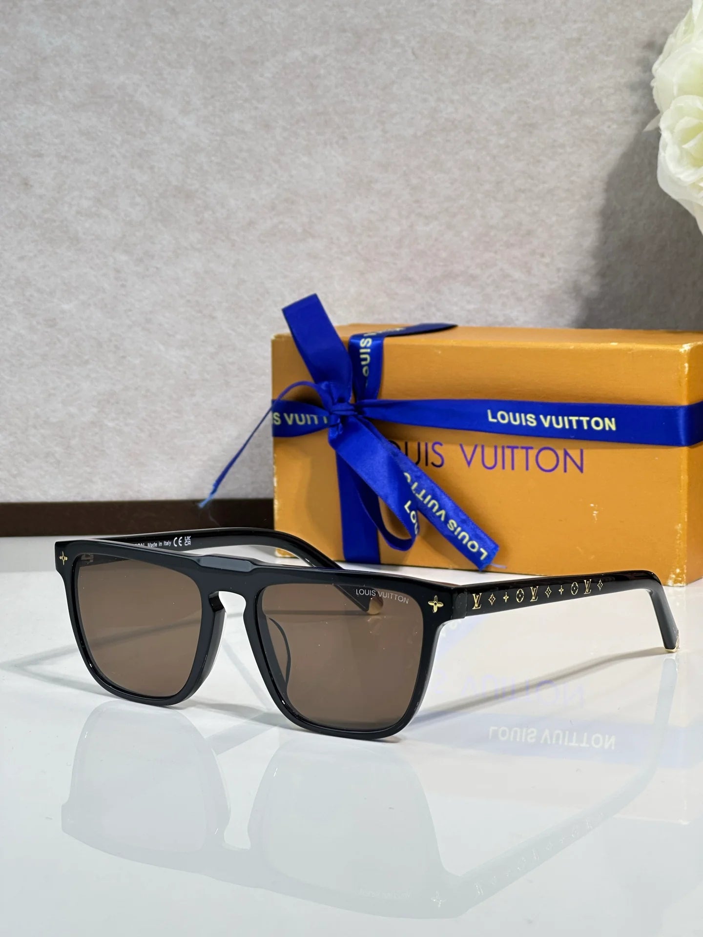 Fashion hot 6 color sunglasses 102201