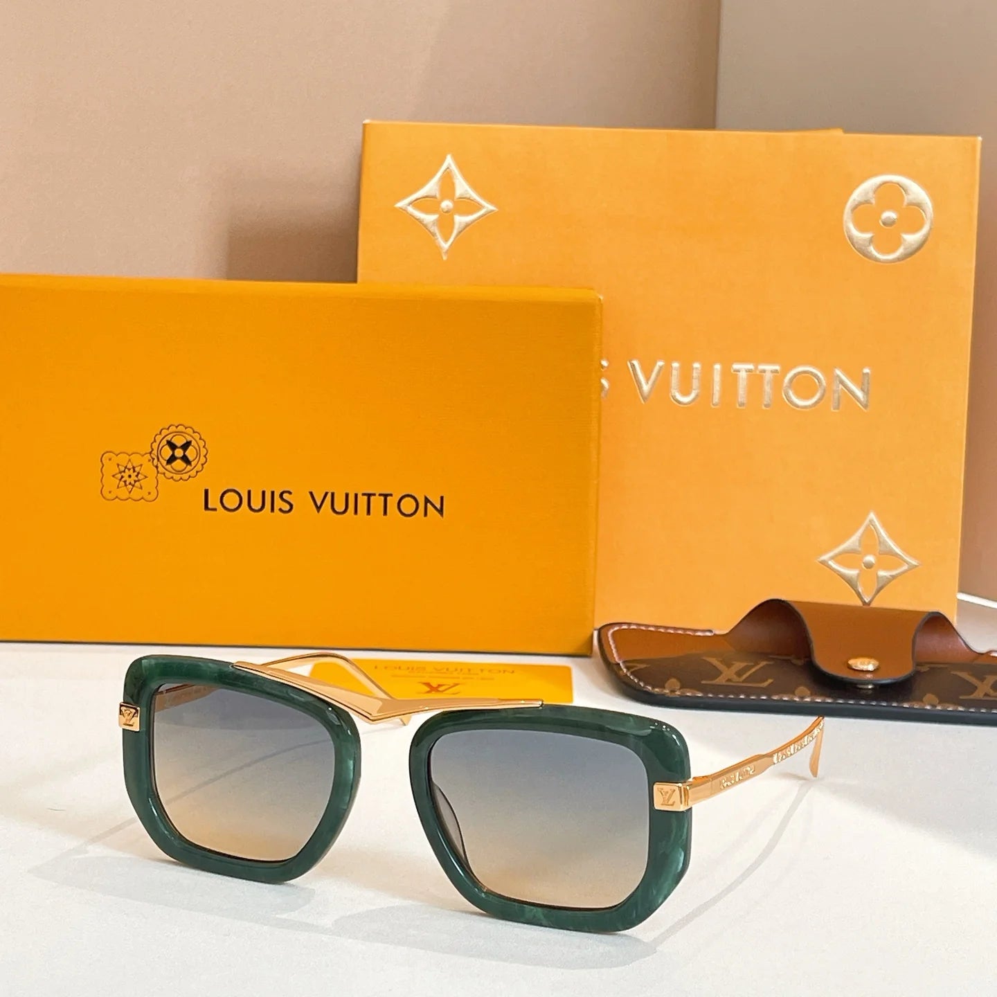 Fashion hot 6 color sunglasses