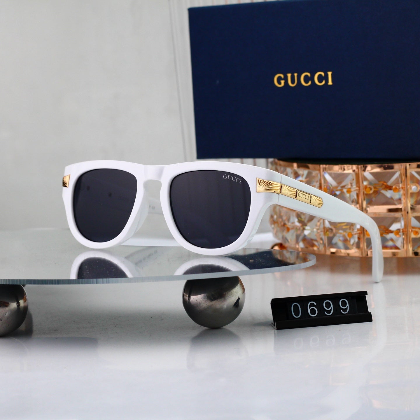 Fashion hot 7 color sunglasses 0699