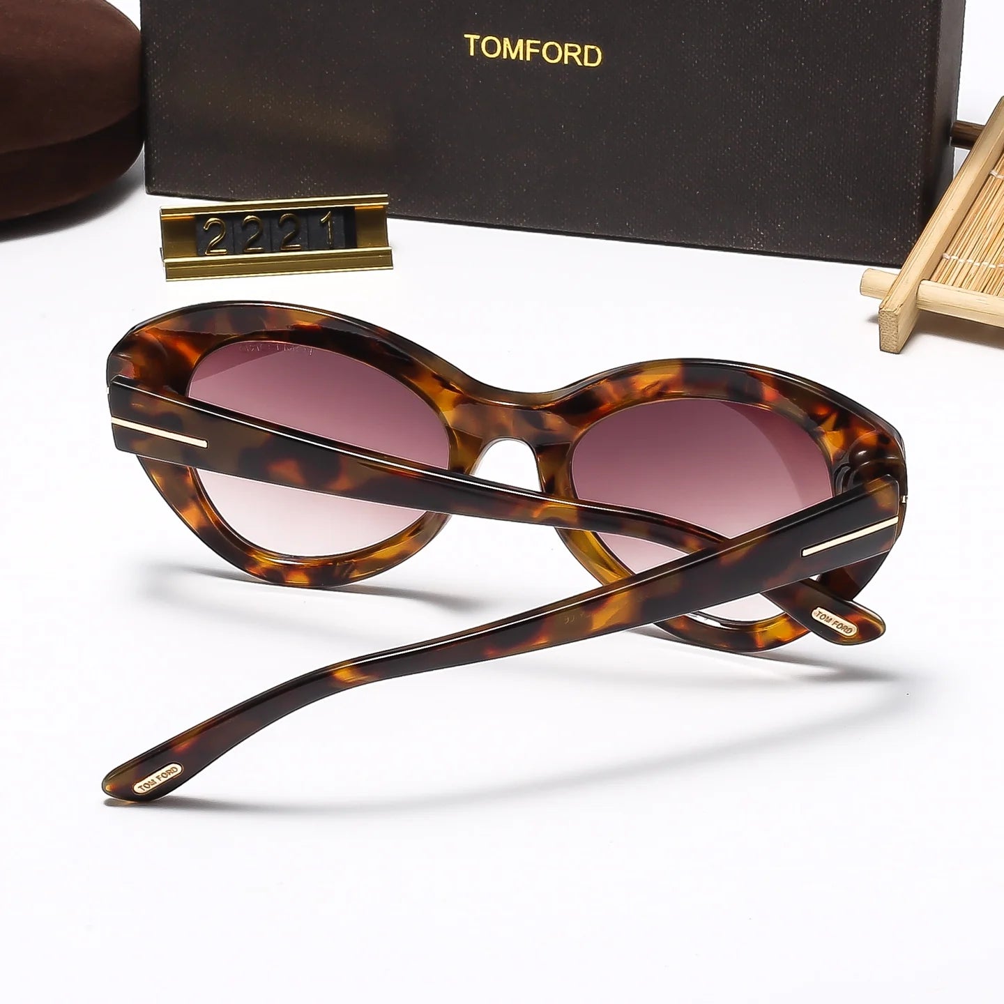 Fashion hot 5 color sunglasses 2221