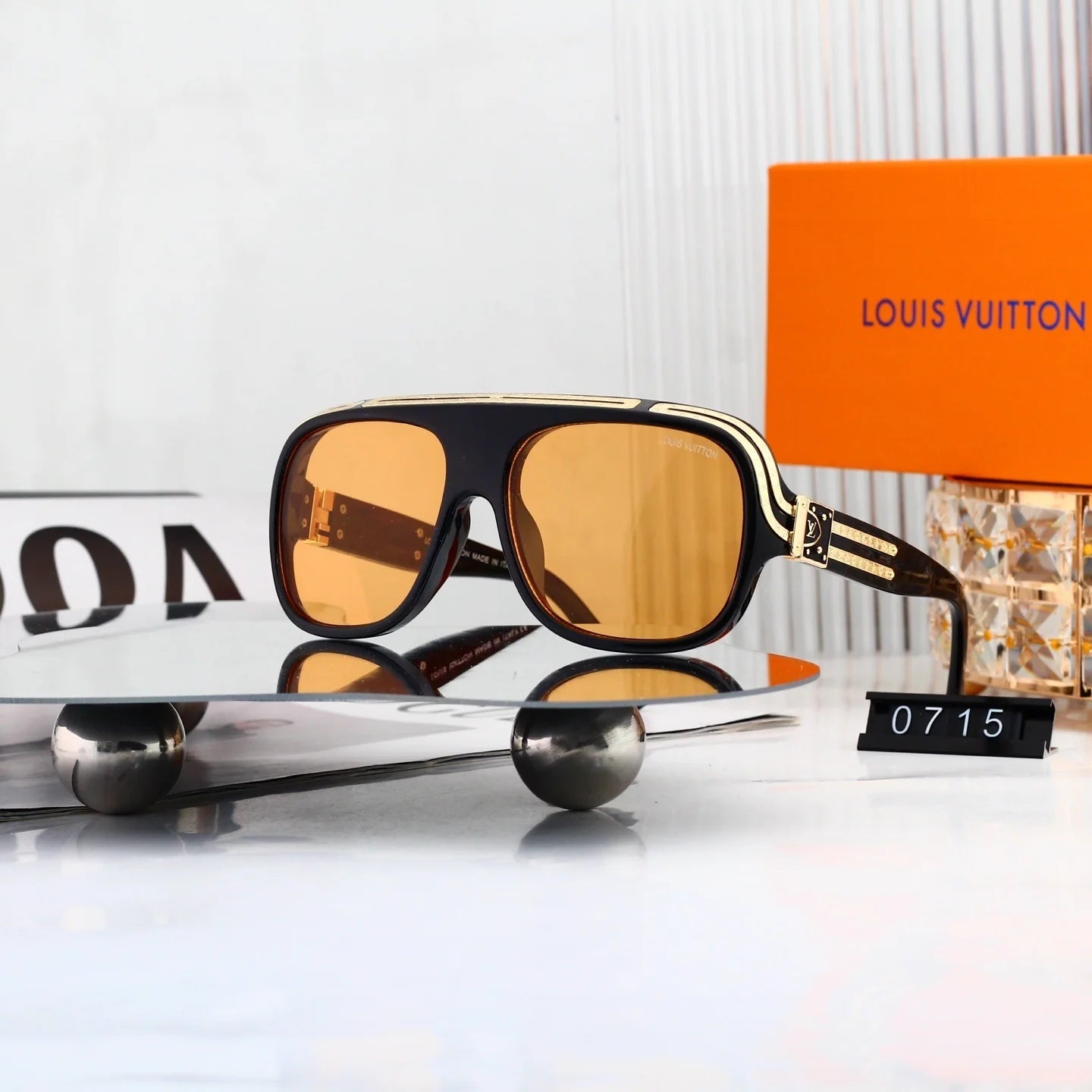 Fashion hot 7 color sunglasses 0715