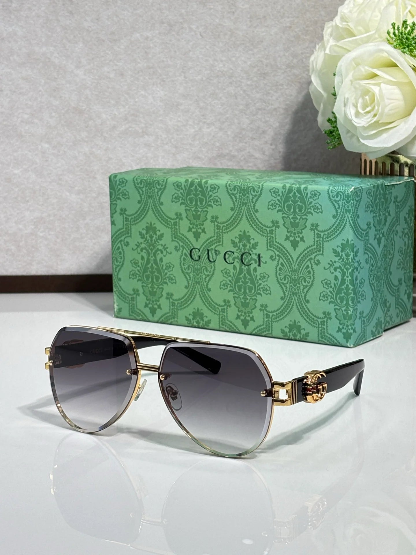 Fashion hot 7 color sunglasses 1595