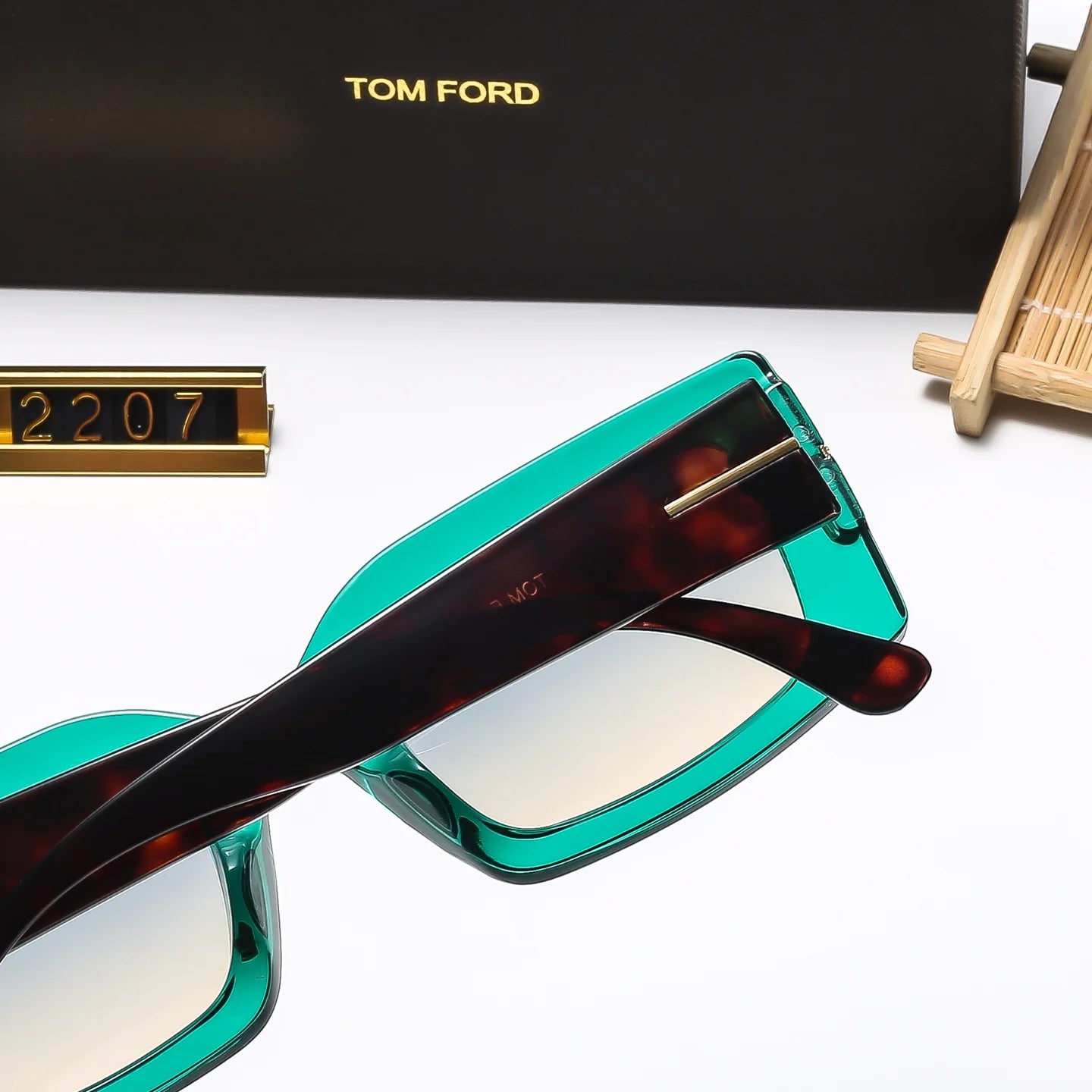 Fashion hot 5 color sunglasses 2207